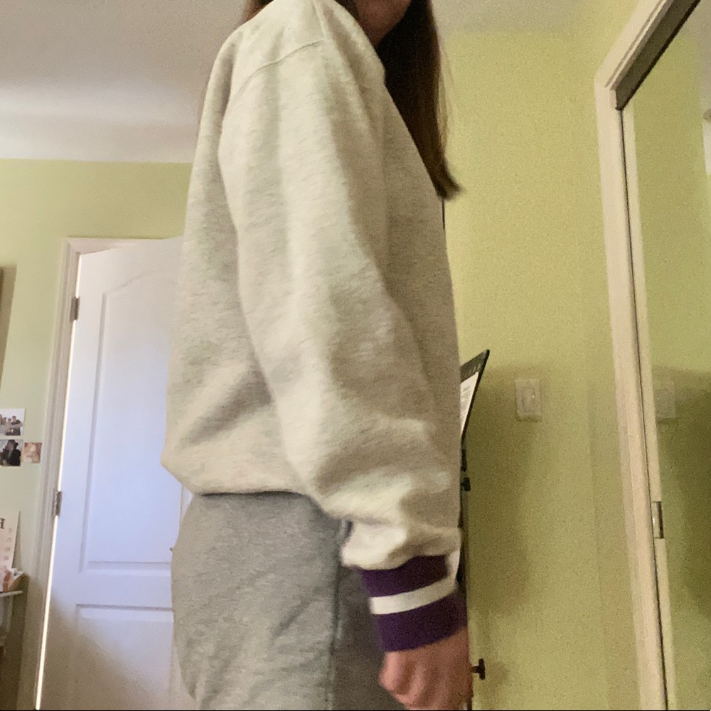Signal sports Gray and purple Montana crewneck - Picture 9 of 10